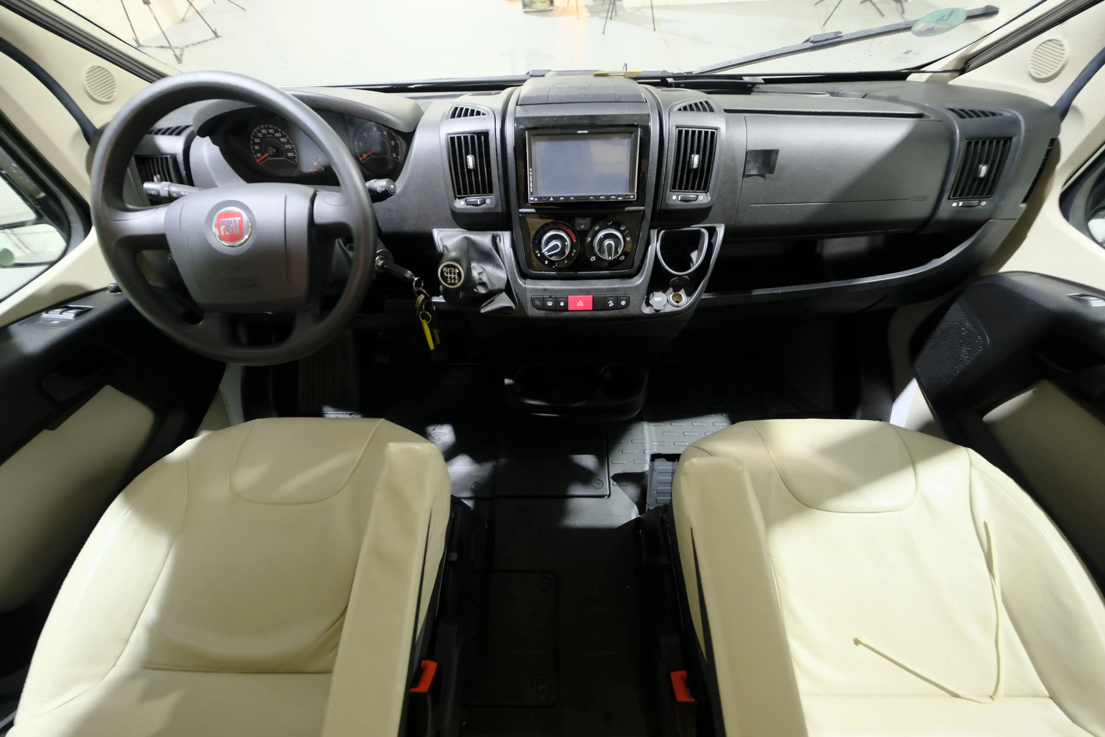 PILOTE V 630 F - Ansicht 6